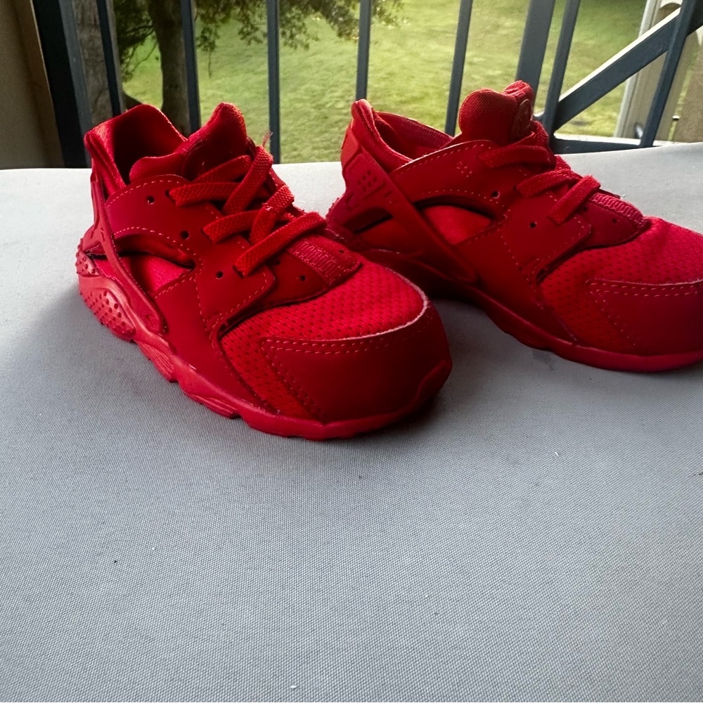 Nike Toddler Huarache Run Sneakers